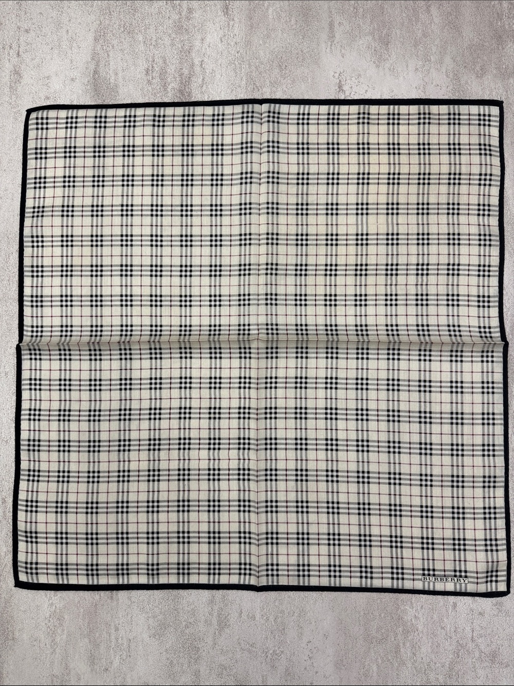Burberry Plaid Pocket Square in Cream and Black Trim cotton